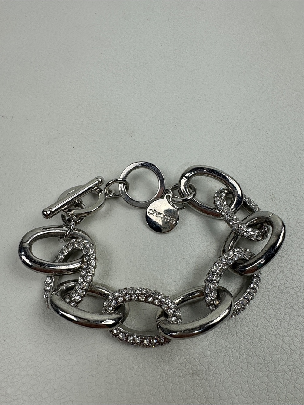 Chico's Silver-Tone Crystal Link toggle Bracelet Rhinestone sparkle 8.5”